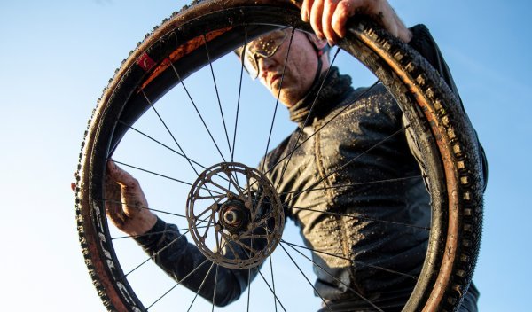 bc Bike Wear - ropa de ciclismo para ciclistas de montaña, ciclistas de  ruta y deportistas ambiciosos - compra ahora en bike-components