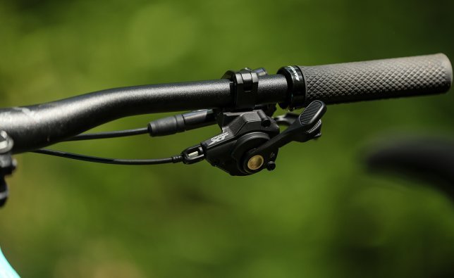 MTB-Schaltungen-Ueberblick_Galerie_07_Shimano-xt-Schaltgriff.jpg