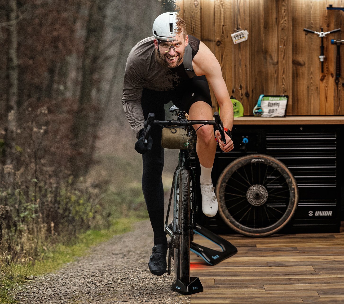 Fotomontage von einem Gravel-Biker - eine hälfte trainiert er auf dem tacx Neo 2T Rollentrainer die andere Hälfte sieht man ihn auf einem Schotterweg im Wald.