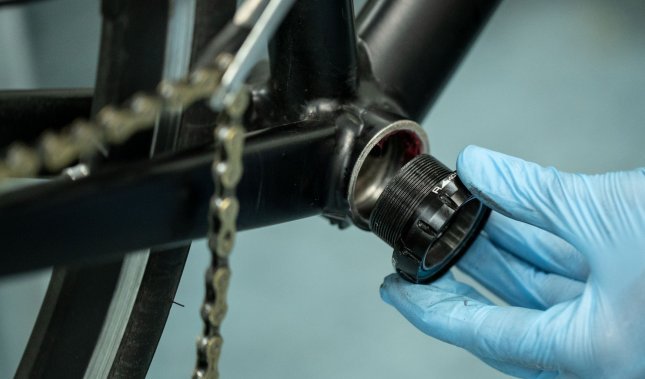 Bottom Brackets | MTB, E-bike, Road Bike | Bike-components