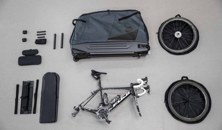 Die B&W Bike Bag II kombiniert die Flexibilität und Leichtigkeit einer Tasche mit der Stabilität eines Hartschalenkoffers.