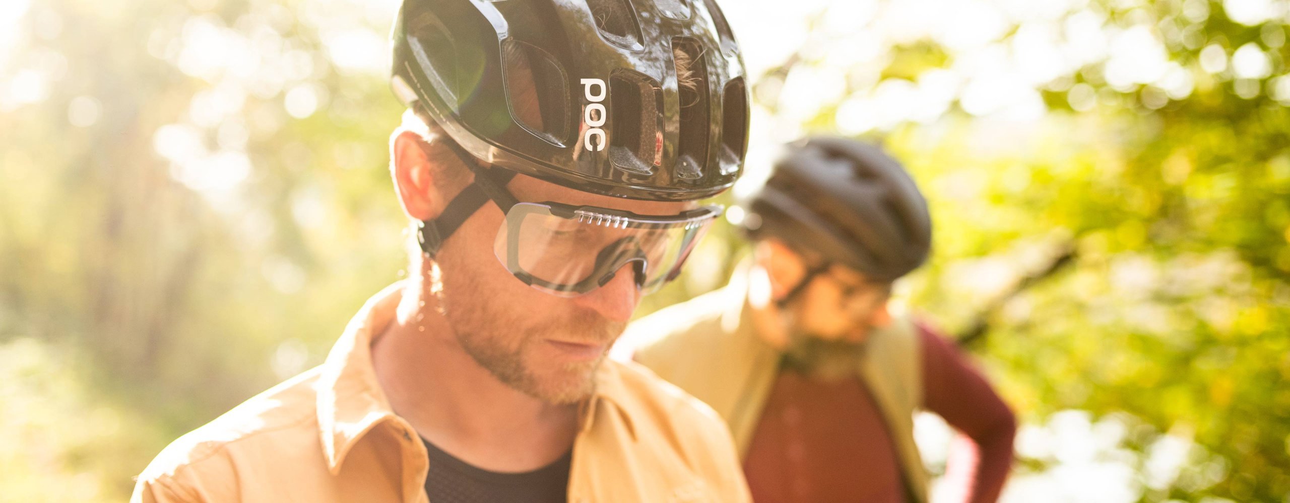 The Ventral Air MIPS helmet from POC ensures safety on all gravel paths.