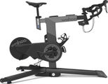 Wahoo KICKR Bike Pro Smart Bike Rollentrainer