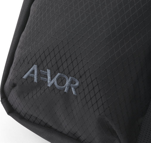 AEVOR UT Sacoche Sac en bandoulière - utility black/6000 