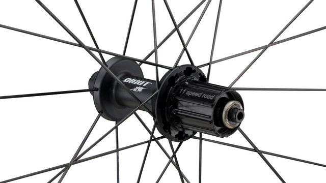 DT Swiss Roue - UD Carbon/Non Boost/Non Boost/130 mm/28"/Shimano Route/Shimano Route/130 mm/100 mm