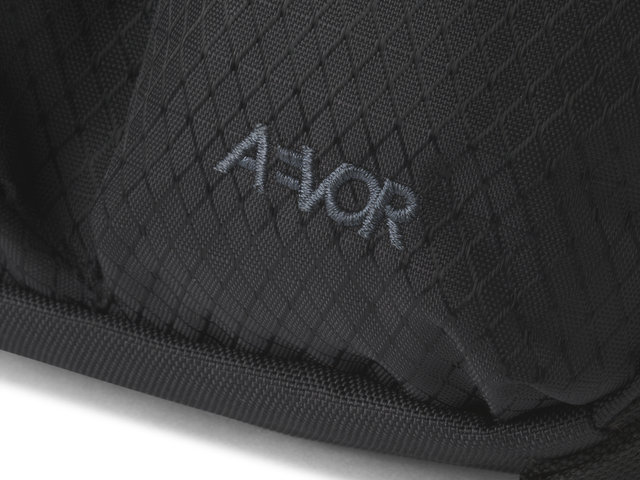 AEVOR UT Hip Pack Waist Bag - utility black/3000 ml