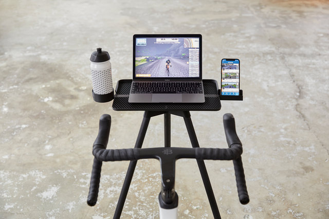 Tons Laptop Race Stand - matte black/universal