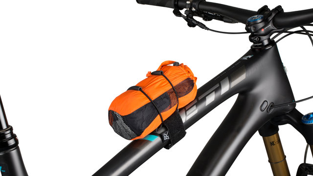 Backcountry Research Super 8 Top Tube Mount Befestigungsband - black