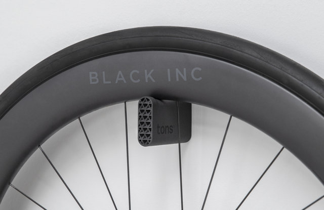 Tons Wheel Hanger Wall Mount - black/solo