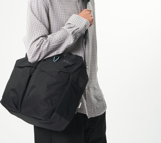 AEVOR UT Sac bandoulière - utility black/22 